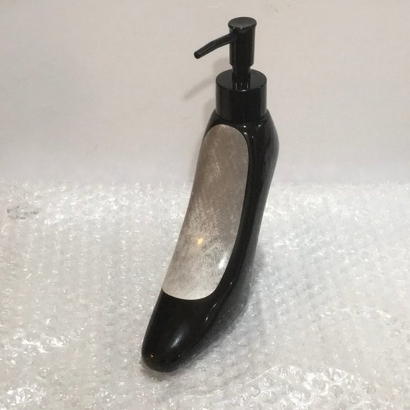 Soap Lotion Pump Dispenser Ceramic High Heel Shiny Black Patent Leather Style - Picture 6 of 12